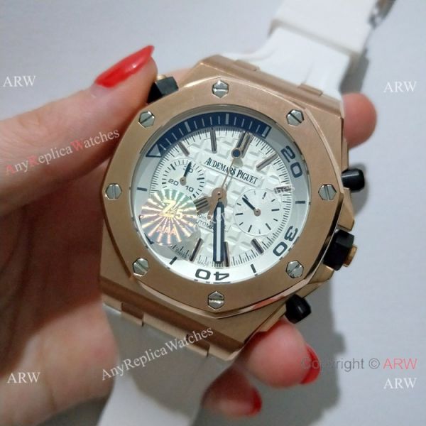 New CopyRoyal Oak Offshore Diver Chronograph 42mm Watch Rose Gold White Dial New CopyRoyal Oak Offshore Diver Chronograph 42mm Watch Rose Gold White Dial