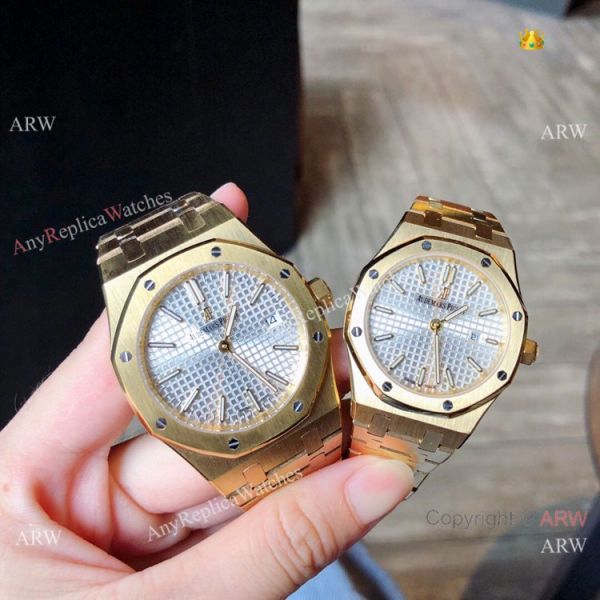 Copy Audemars Piguet Royal Oak Quartz lovers Watch Rose Gold Silver Face Copy Audemars Piguet Royal Oak Quartz lovers Watch Rose Gold Silver Face