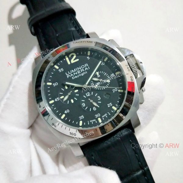 Panerai Luminor Daylight Automatic Watch SS Black Dial Panerai Luminor Daylight Automatic Watch SS Black Dial