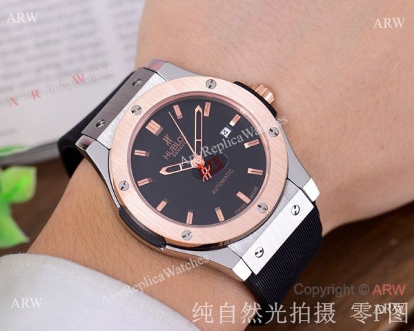 Copy Hublot Classic Fusion 42mm Watch Blue Face Rose Gold Copy Hublot Classic Fusion 42mm Watch Blue Face Rose Gold