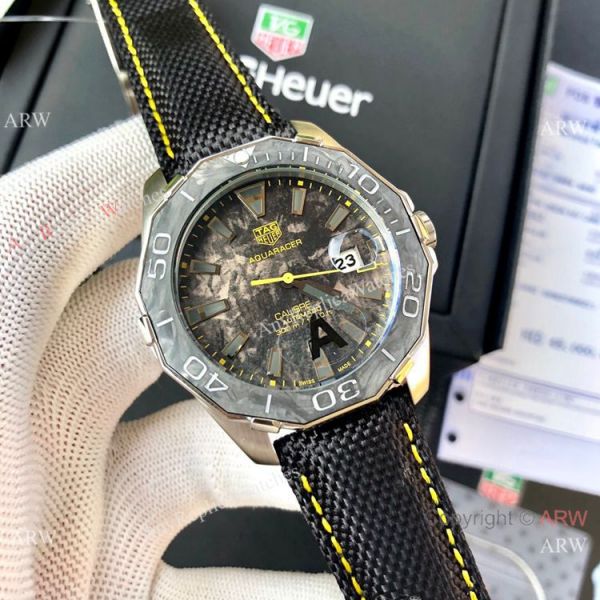 Tag Heuer Aquaracer Calibre 5 Carbon Wrist AAA Replica Watches Tag Heuer Aquaracer Calibre 5 Carbon Wrist AAA Replica Watches
