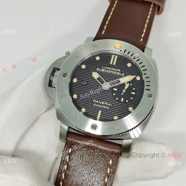New Copy Panerai Luminor Submersible PAM569 47mm Watch Left-Handed New Copy Panerai Luminor Submersible PAM569 47mm Watch Left-Handed