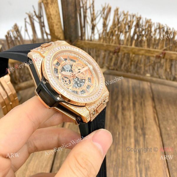 Top Grade Hublot Big Bang Unico Sapphire Watch Rose Gold Iced Out Bracelet Top Grade Hublot Big Bang Unico Sapphire Watch Rose Gold Iced Out Bracelet