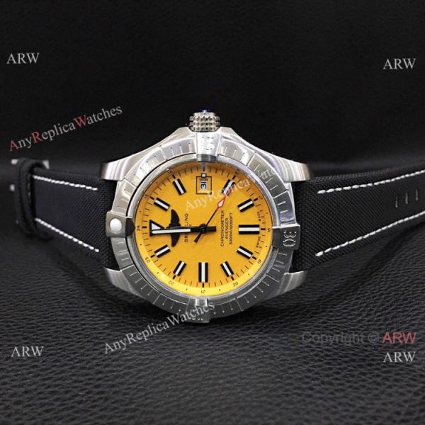 Breitling Avenger II Seawolf Watch Stianless Steel and Yellow Face Breitling Avenger II Seawolf Watch Stianless Steel and Yellow Face