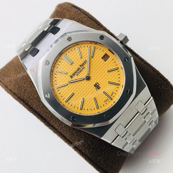 New 15202 Audemars Piguet Royal Oak Gold Face Limited Edition Replica Watch New 15202 Audemars Piguet Royal Oak Gold Face Limited Edition Replica Watch
