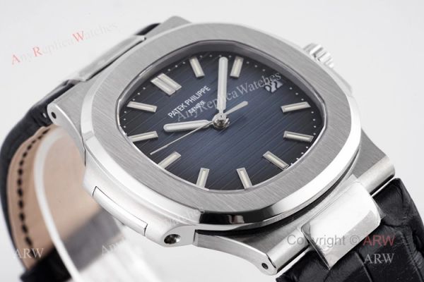 Swiss Replica Patek Philippe Nautilus Dark Blue Dial Silver Case Automatic Watch Swiss Replica Patek Philippe Nautilus Dark Blue Dial Silver Case Automatic Watch