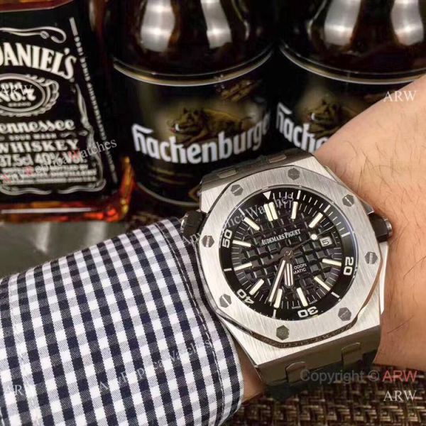 Replica Audemars Piguet Royal Oak Offshore Diver Watches Green Dial Replica Audemars Piguet Royal Oak Offshore Diver Watches Green Dial