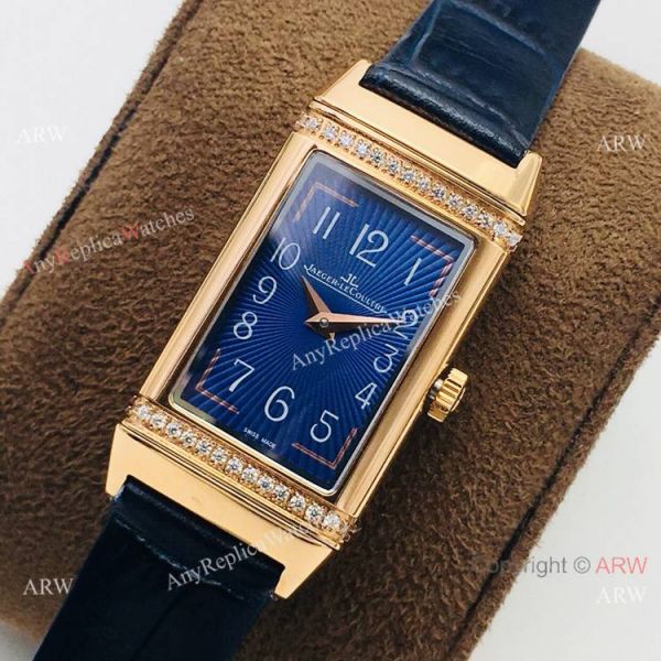 Swiss Replica Jaeger-LeCoultre Reverso One Sapphire Glass Watch 20mm Blue Dial Swiss Replica Jaeger-LeCoultre Reverso One Sapphire Glass Watch 20mm Blue Dial