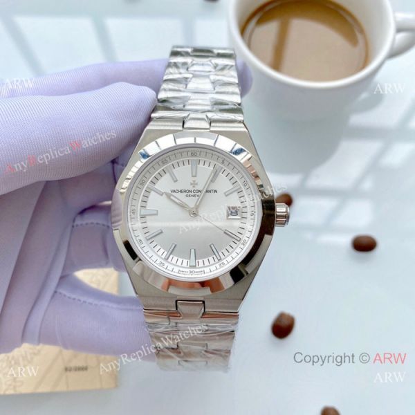 Copy Vacheron Constantin Geneve Overseas 42mm Watches Rose Gold Copy Vacheron Constantin Geneve Overseas 42mm Watches Rose Gold