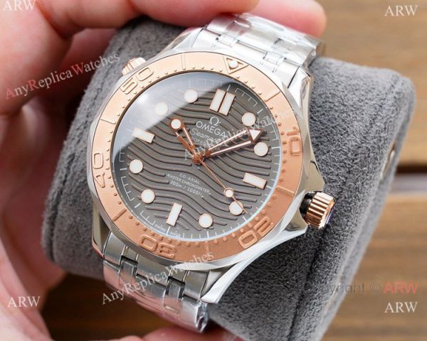New! Replica Omega Seamaster Diver 300m Watches 2-Tone Rose Gold New! Replica Omega Seamaster Diver 300m Watches 2-Tone Rose Gold