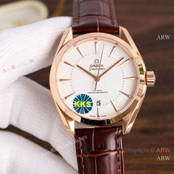 Copy Omega Seamaster Black Dial Rose Gold Watch Simple style Copy Omega Seamaster Black Dial Rose Gold Watch Simple style