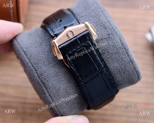 New! Copy Omega Speedmaster Apollo Chronograph Watch Black Leather Strap New! Copy Omega Speedmaster Apollo Chronograph Watch Black Leather Strap