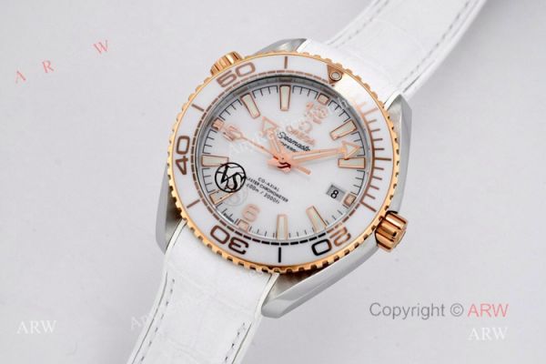 New Omega Seamaster Planet Ocean 600 Ladies Ceramic Watch Replica New Omega Seamaster Planet Ocean 600 Ladies Ceramic Watch Replica