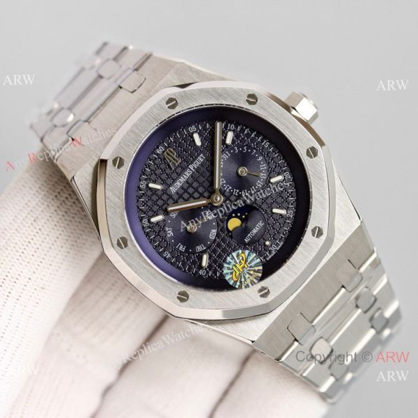 Swiss Replica Audemars Piguet Royal Oak Moon phase Watch 41mm Black Subdials Swiss Replica Audemars Piguet Royal Oak Moon phase Watch 41mm Black Subdials