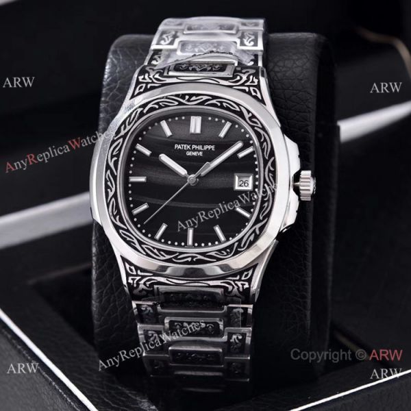 Clone Patek Philippe Nautilus Silver Tattoo Wrist Purple Dial 40mm Clone Patek Philippe Nautilus Silver Tattoo Wrist Purple Dial 40mm