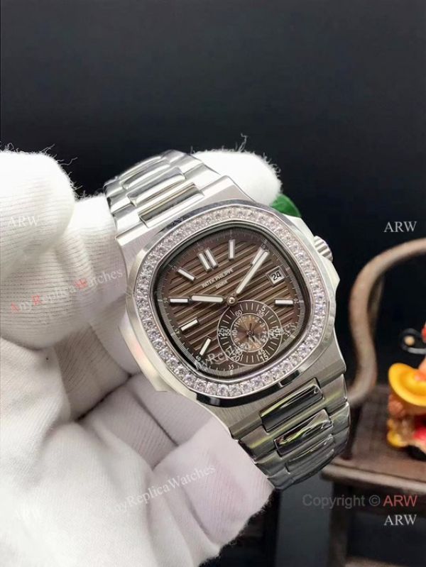Patek Philippe Nautilus Replica Watch Stainless Steel Diamond Bezel Patek Philippe Nautilus Replica Watch Stainless Steel Diamond Bezel
