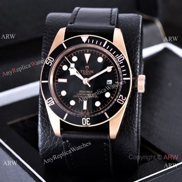 Copy Tudor Heritage Black Bay Watches Rose Gold Black Leather Strap 41mm Copy Tudor Heritage Black Bay Watches Rose Gold Black Leather Strap 41mm