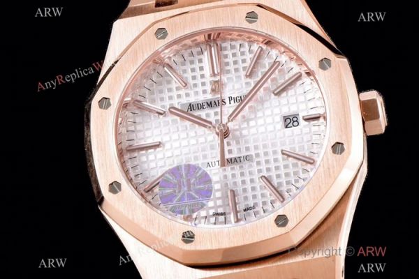 Grade 1A Replica Audemars Piguet Royal Oak JF v5 Version Rose Gold Watch 41mm Grade 1A Replica Audemars Piguet Royal Oak JF v5 Version Rose Gold Watch 41mm