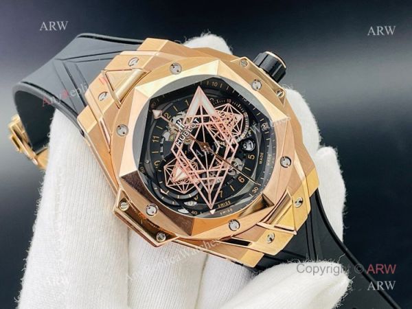 Replica Rose Gold Hublot Big Bang Sang Bleu 45 Watch Asia 7750 With Black Rubber Band Replica Rose Gold Hublot Big Bang Sang Bleu 45 Watch Asia 7750 With Black Rubber Band