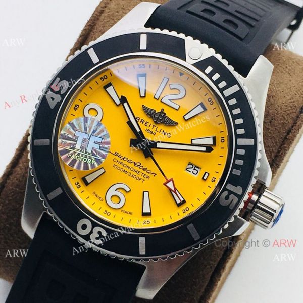 2021 New! TF Factory Breitling Superocean 44mm Watch Yellow Dial Rubber Strap 2021 New! TF Factory Breitling Superocean 44mm Watch Yellow Dial Rubber Strap