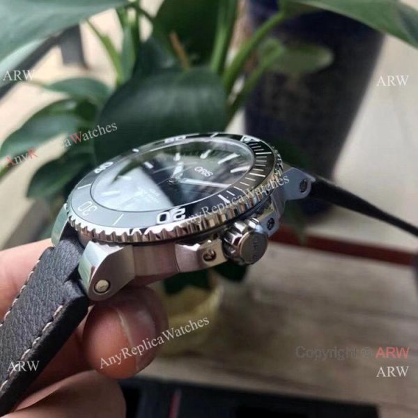 Super Clone Oris Aquis SW200 Movement Watch Black Ceramic Bezel Super Clone Oris Aquis SW200 Movement Watch Black Ceramic Bezel