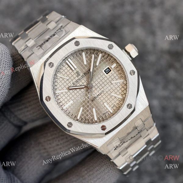 NEW! Audemars Piguet Royal Oak 15500 41mm Automatic Watches New Olive Green Dial NEW! Audemars Piguet Royal Oak 15500 41mm Automatic Watches New Olive Green Dial