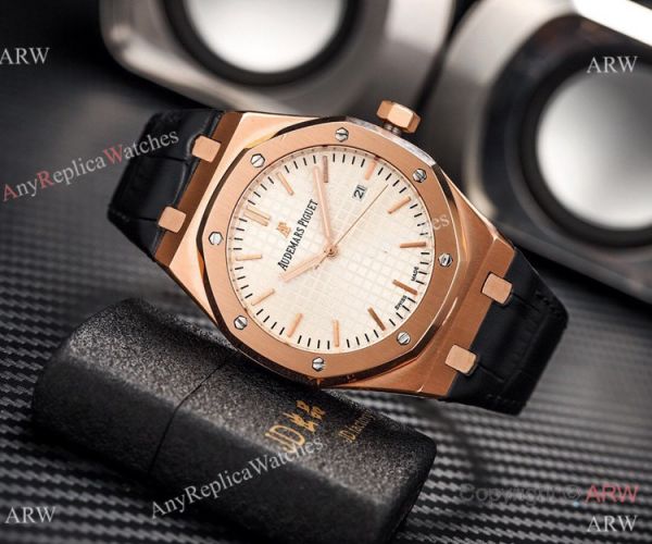 Swiss Quality Audemars Piguet Royal Oak Citizen 8215 Watch White Dial 40mm Swiss Quality Audemars Piguet Royal Oak Citizen 8215 Watch White Dial 40mm