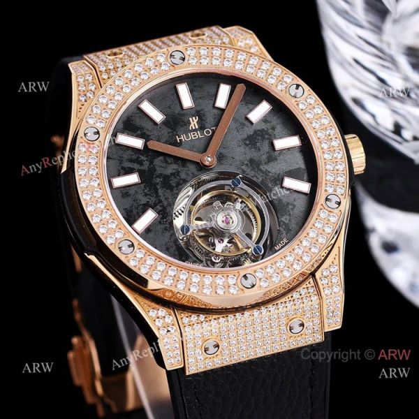 Best Replica Hublot Full Diamond Watch Rose Gold Black Dial Black Leather Strap Best Replica Hublot Full Diamond Watch Rose Gold Black Dial Black Leather Strap