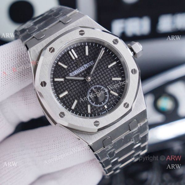 New Audemars Piguet 1252 Royal Oak Replica Watch Blue Dial Stainless Steel 42mm New Audemars Piguet 1252 Royal Oak Replica Watch Blue Dial Stainless Steel 42mm