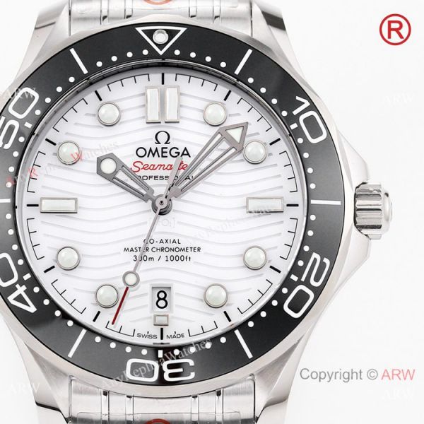 2021 NEW Grade A Replica Omega Seamaster 300m Diver OR Calibre 8800 Watch White Dial 42mm 2021 NEW Grade A Replica Omega Seamaster 300m Diver OR Calibre 8800 Watch White Dial 42mm