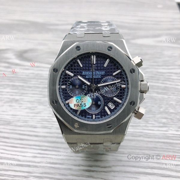 Japan Grade Audemars Piguet Royal Oak Watches Black Dial 44mm Japan Grade Audemars Piguet Royal Oak Watches Black Dial 44mm