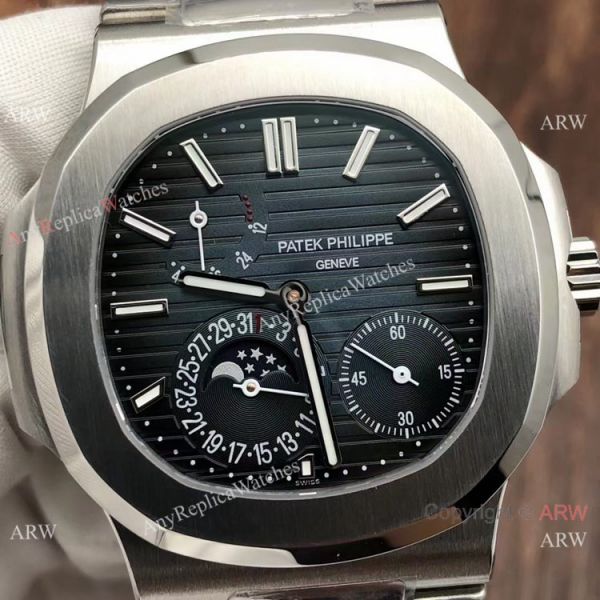 PPF Super Clone Patek Philippe Geneve Nautilus Moon phase Stianless Steel Gradient Blue Watch 40mm PPF Super Clone Patek Philippe Geneve Nautilus Moon phase Stianless Steel Gradient Blue Watch 40mm