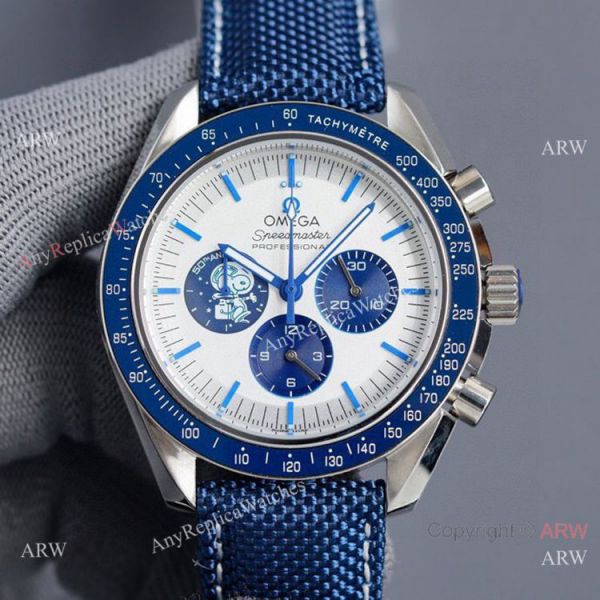 2021 New Omega Snoopy 50th anniversary Watch Stainless Steel 44mm 2021 New Omega Snoopy 50th anniversary Watch Stainless Steel 44mm
