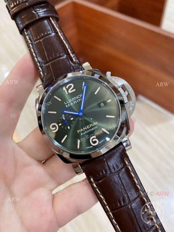 New Panerai 2021 Copy Panerai Green Dial Marina Watch 44mm Green Leather Strap New Panerai 2021 Copy Panerai Green Dial Marina Watch 44mm Green Leather Strap