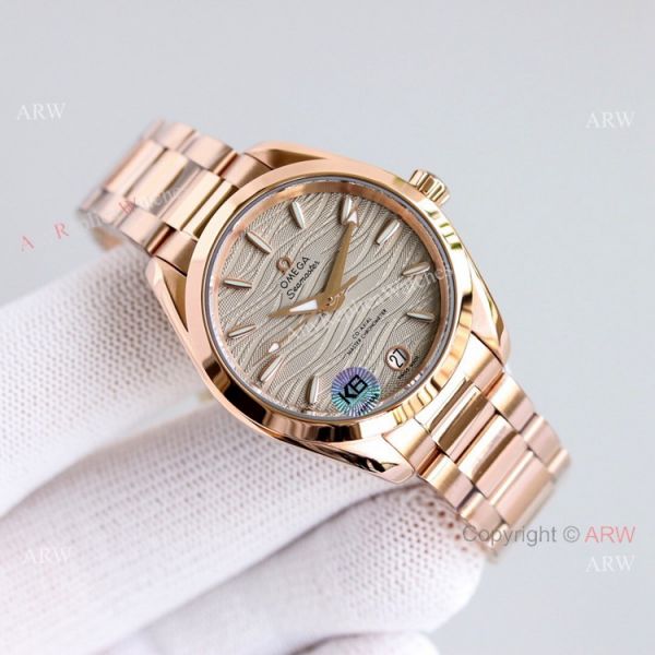 High End Replica Omega Constellation Ladies 34mm Rose Gold Watch With Diamonds High End Replica Omega Constellation Ladies 34mm Rose Gold Watch With Diamonds