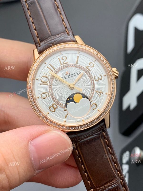 ZF Factory Replica Jaeger Lecoultre Rendez-Vous Rose Gold Watch White Face Brown Leather Strap ZF Factory Replica Jaeger Lecoultre Rendez-Vous Rose Gold Watch White Face Brown Leather Strap