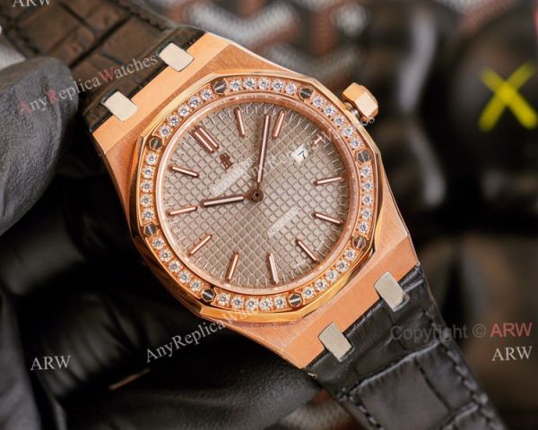 High End Replica Audemars Piguet Royal Oak Rose Gold Grey Dial Automatic Watch With Diamonds Black Leather Strap High End Replica Audemars Piguet Royal Oak Rose Gold Grey Dial Automatic Watch With Diamonds Black Leather Strap