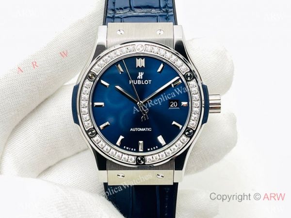 HB Factory V3 version Hublot Classic Fusion Swiss Hub1213 Watch Iced Out Silver Case Blue Dial HB Factory V3 version Hublot Classic Fusion Swiss Hub1213 Watch Iced Out Silver Case Blue Dial