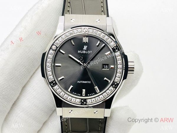 HB Factory V3 Hublot Classic Fusion Swiss Hub1213 Iced Out Watch Super Clone 1:1 HB Factory V3 Hublot Classic Fusion Swiss Hub1213 Iced Out Watch Super Clone 1:1