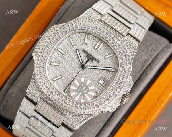 AAA Grade Iced Out Patek Philippe Nautilus Swiss 9015 Watch Full Diamond AAA Grade Iced Out Patek Philippe Nautilus Swiss 9015 Watch Full Diamond