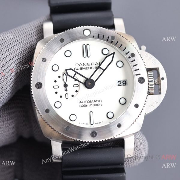 New Knockoff Panerai PAM01223 Submersible 42mm Watch White Dial New Knockoff Panerai PAM01223 Submersible 42mm Watch White Dial