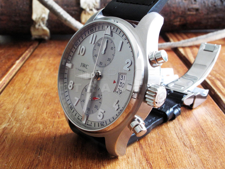 IWC Spitfire IW3878-09 Stainless Steel Automatic Self-Winding IWC Spitfire IW3878-09 Stainless Steel Automatic Self-Winding