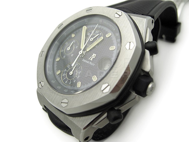 Audemars Piguet Royal Oak Offshore Chronograph 25770ST.OO.0001KE.01 Stainless Steel Automatic Chronograph Audemars Piguet Royal Oak Offshore Chronograph 25770ST.OO.0001KE.01 Stainless Steel Automatic Chronograph