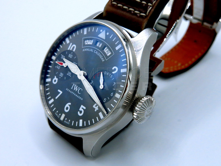 IWC Big Pilot's iw502702 Spitfire Stainless Steel Automatic IWC Big Pilot's iw502702 Spitfire Stainless Steel Automatic