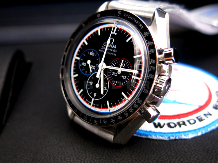 Omega Speedmaster 311.30.42.30.01.003 Stainless Steel Cal 1861 Manual Omega Speedmaster 311.30.42.30.01.003 Stainless Steel Cal 1861 Manual