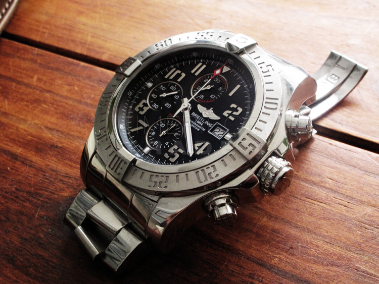 Breitling Super Avenger II A1337111/BC28 Stainless Steel Automatic Self-Winding Breitling Super Avenger II A1337111/BC28 Stainless Steel Automatic Self-Winding