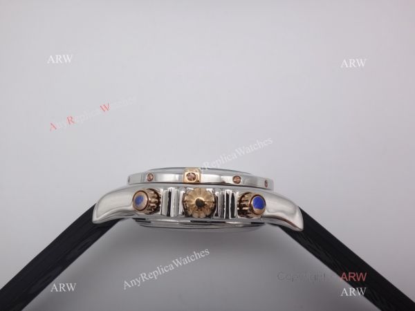 Breitling Chronomat B01 44mm Rose Gold Chronograph Black Rubber Band Breitling Chronomat B01 44mm Rose Gold Chronograph Black Rubber Band