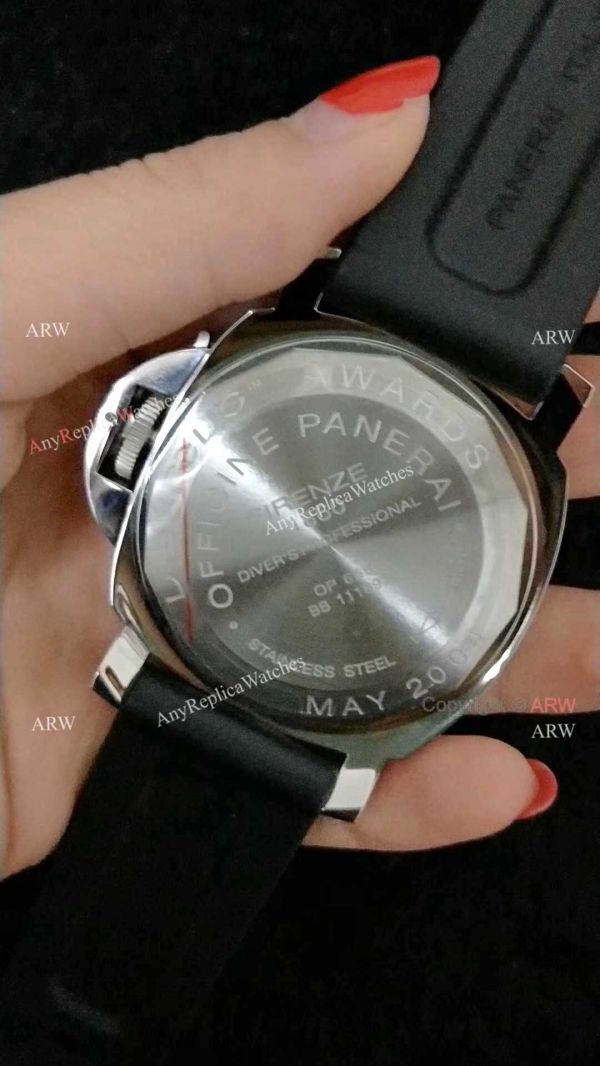 Buy Replica PAM 024 Panerai Luminor Submersible SS Rubber Watch Buy Replica PAM 024 Panerai Luminor Submersible SS Rubber Watch