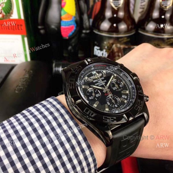 Solid Black Breitling Chronomat B01 Men Watch Replica Solid Black Breitling Chronomat B01 Men Watch Replica