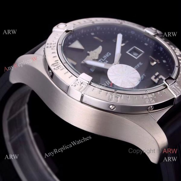 Breitling Avenger II Seawolf Black Dial Black Rubber Band Watch 44mm Breitling Avenger II Seawolf Black Dial Black Rubber Band Watch 44mm